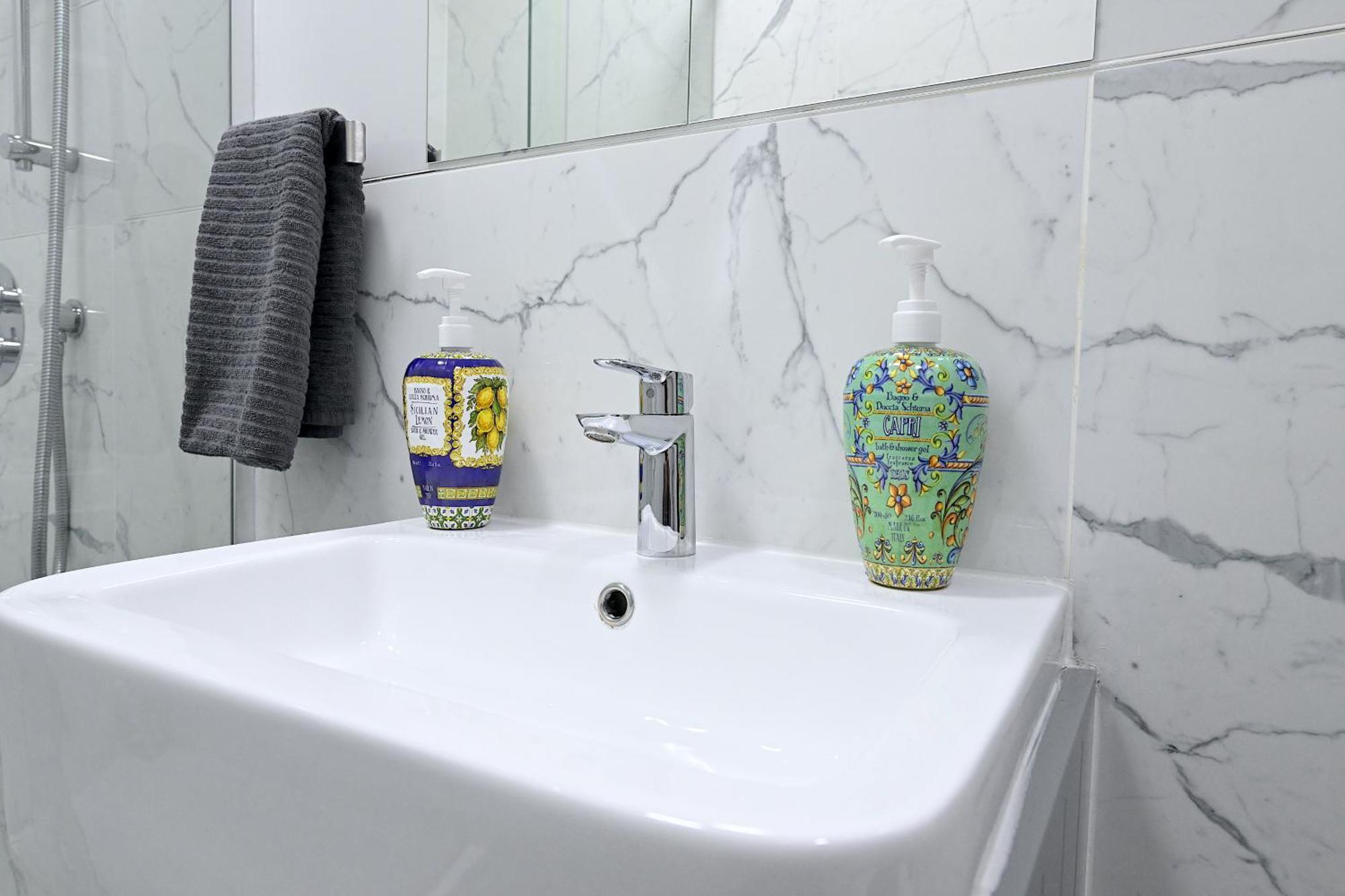 1 Bedroom Flat In Wood Green Piccadilly Line Londen Buitenkant foto