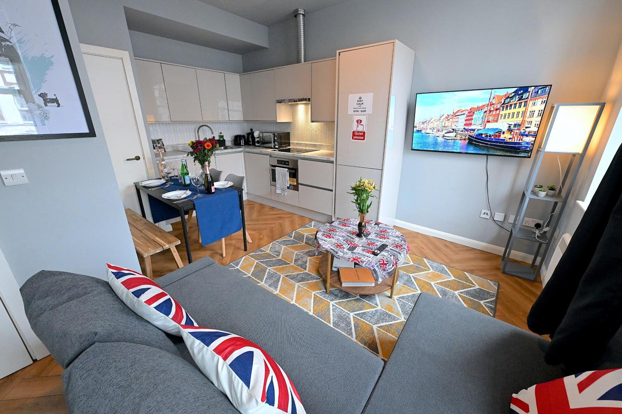 1 Bedroom Flat In Wood Green Piccadilly Line Londen Buitenkant foto
